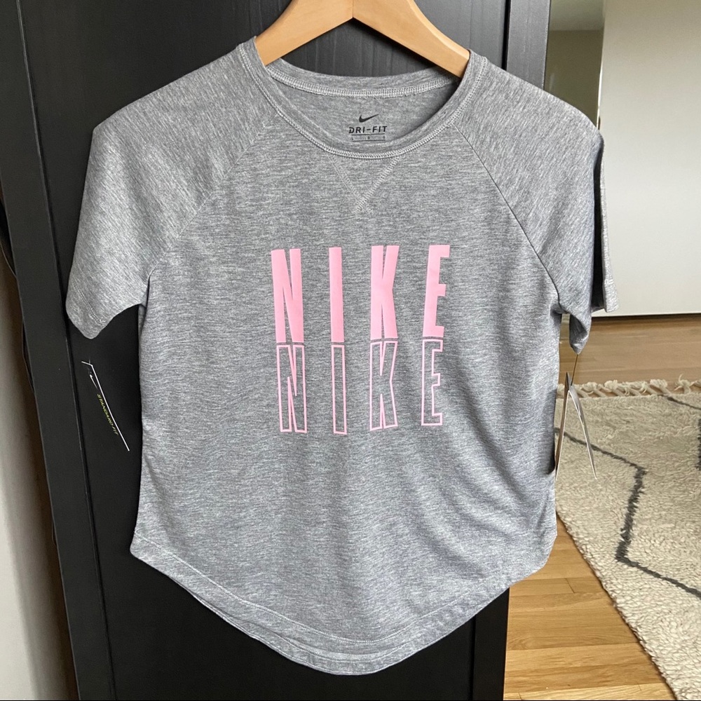 Nike Trophy short-sleeve graphic training top